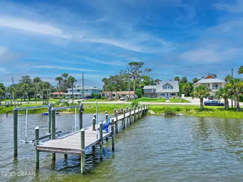 View/Area - 236 S Beach St, Ormond Beach, FL 32174 photo 12 of 17