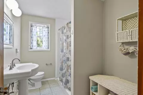Bath - 236 S Beach St, Ormond Beach, FL 32174 photo 7 of 9