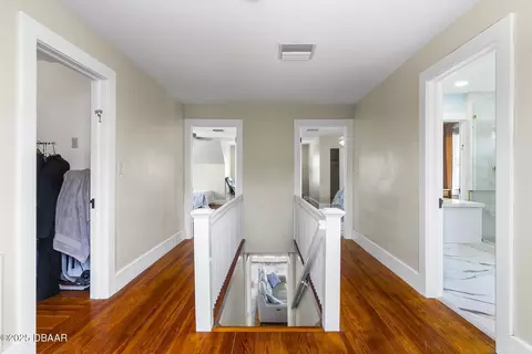 Entry Way - 236 S Beach St, Ormond Beach, FL 32174 photo 2 of 5