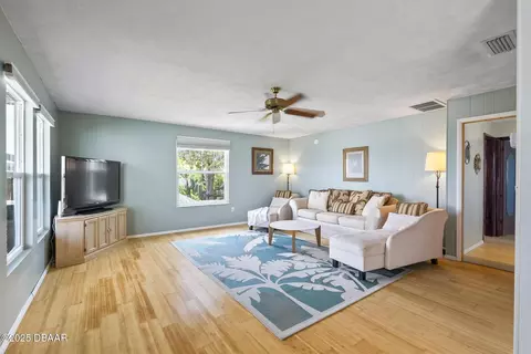 Living - 236 S Beach St, Ormond Beach, FL 32174 photo 8 of 11