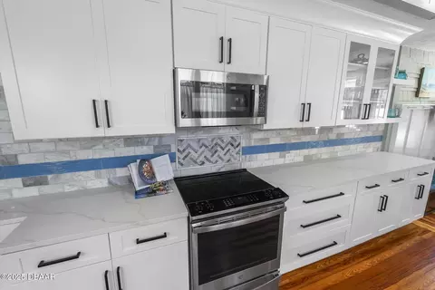 Kitchen - 236 S Beach St, Ormond Beach, FL 32174 photo 11 of 14