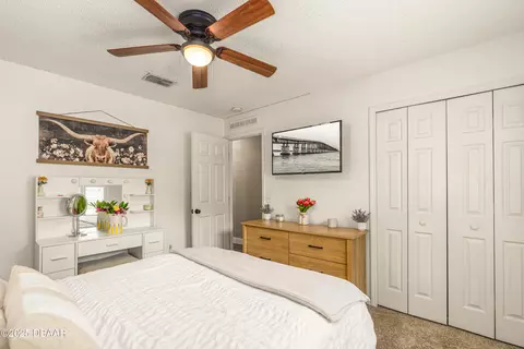 Bedroom - 29 Chrysanthemum Dr, Ormond Beach, FL 32174 photo 5 of 7