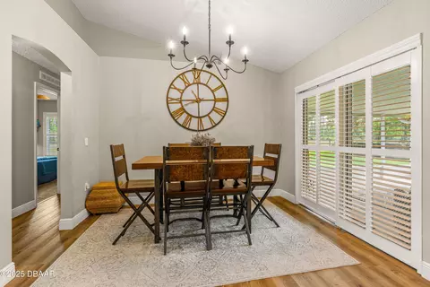 Dining - 29 Chrysanthemum Dr, Ormond Beach, FL 32174 photo 2 of 2