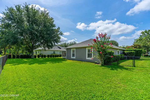 Exterior - 29 Chrysanthemum Dr, Ormond Beach, FL 32174 photo 5 of 7
