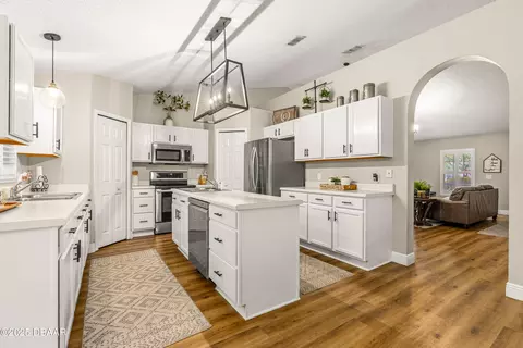Kitchen - 29 Chrysanthemum Dr, Ormond Beach, FL 32174 photo 1 of 4