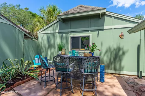 Exterior - 108 Timberline Trl, Ormond Beach, FL 32174 photo 6 of 12