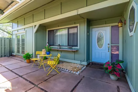 Exterior - 108 Timberline Trl, Ormond Beach, FL 32174 photo 2 of 12