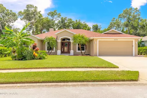 6049 Spruce Point Cir, Port Orange, FL 32128