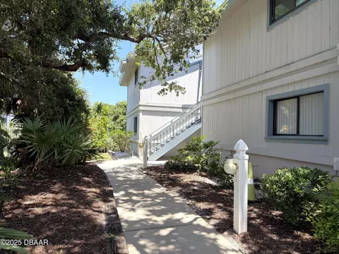 4405 Sea Mist Dr, New Smyrna Beach, FL 32169