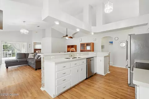 Kitchen - 3416 Yule Tree Dr, Edgewater, FL 32141 photo 5 of 6