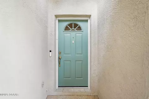 Entry Way - 3416 Yule Tree Dr, Edgewater, FL 32141 photo 1 of 2