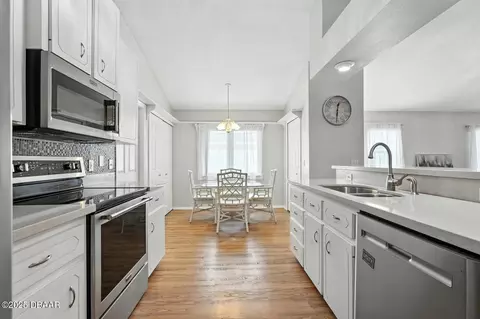 Kitchen - 3416 Yule Tree Dr, Edgewater, FL 32141 photo 3 of 6