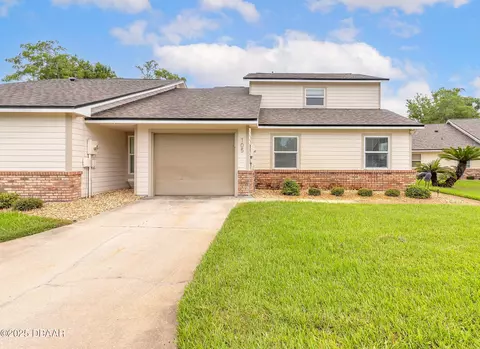 105 Bob White Ct, Daytona Beach, FL 32119