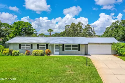 2824 Queen Palm Dr, Edgewater, FL 32141