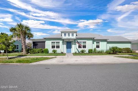 489 Landshark Blvd, Daytona Beach, FL 32124