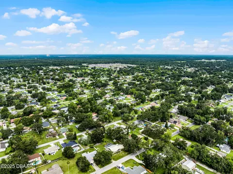 View/Area - 2225 Pine Tree Dr, Edgewater, FL 32141 photo 13 of 13