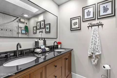 Bath - 191 Ellicott Dr, Ormond Beach, FL 32176 photo 5 of 6