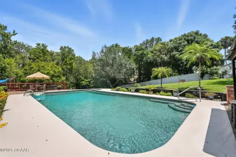 Exterior - 29 Twin River Dr, Ormond Beach, FL 32174 photo 16 of 26