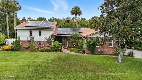 Exterior - 29 Twin River Dr, Ormond Beach, FL 32174 photo 2 of 26