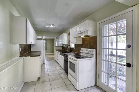 Kitchen - 87 Ellsworth Ave, Ormond Beach, FL 32174 photo 1 of 2