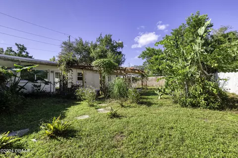 Exterior - 87 Ellsworth Ave, Ormond Beach, FL 32174 photo 6 of 13