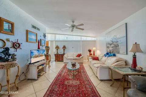 75 Harvard Dr, Ormond Beach, FL 32176 photo 6