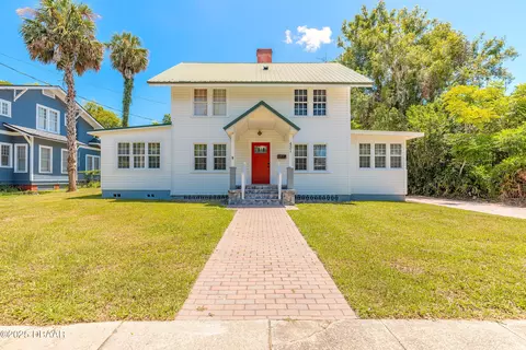 431 N Sans Souci Ave, Deland, FL 32720