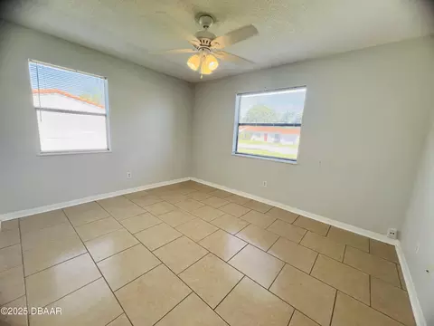 54 Cardinal Dr, Ormond Beach, FL 32176 photo 11