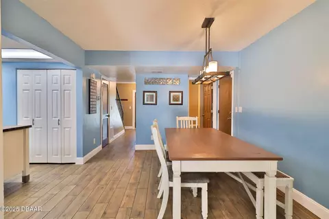 Dining - 180 Willow Run, Ormond Beach, FL 32174 photo 1 of 2