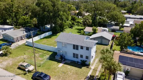 1215 Holly Ave, Holly Hill, FL 32117