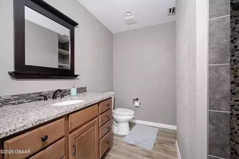 Bath - 58 Windrift Ct, Ormond Beach, FL 32174 photo 1 of 3