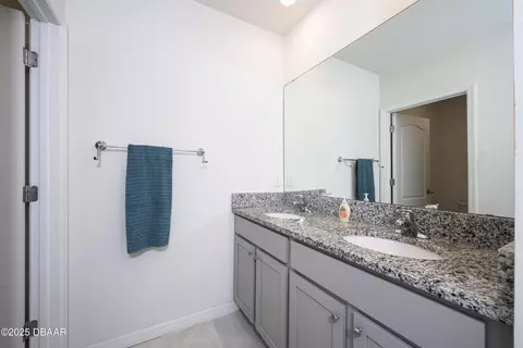 Bath - 281 Sunset Point Dr, Ormond Beach, FL 32174 photo 3 of 3