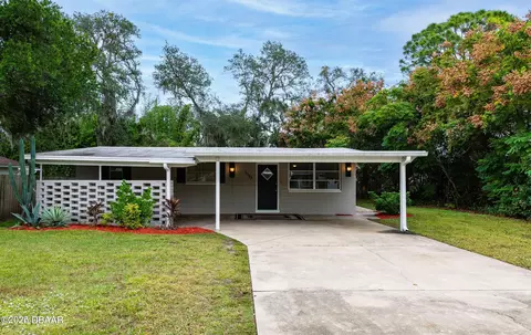 5563 Magnolia Ave W, Port Orange, FL 32127