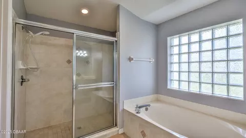 Bath - 30 Coquina Point Dr, Ormond Beach, FL 32174 photo 3 of 3