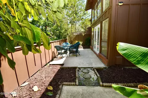 Exterior - 10 Cherokee Trl, Ormond Beach, FL 32174 photo 5 of 12