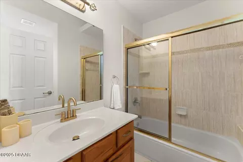 Bath - 2500 John Anderson Dr, Ormond Beach, FL 32176 photo 6 of 6