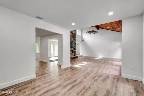 Living - 118 Shady Branch Trl, Ormond Beach, FL 32174 photo 8 of 12