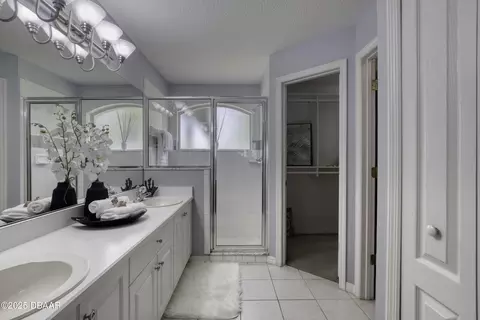 Bath - 9 Spiveys Ct, Ormond Beach, FL 32174 photo 1 of 6