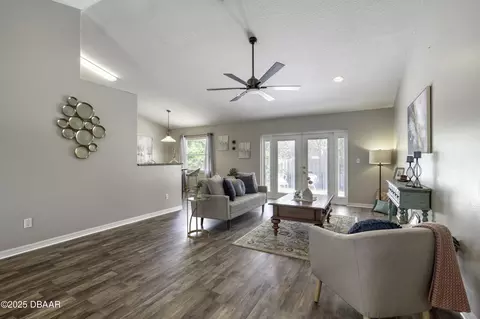 Living - 9 Spiveys Ct, Ormond Beach, FL 32174 photo 5 of 6