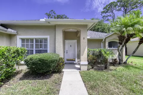 Exterior - 9 Spiveys Ct, Ormond Beach, FL 32174 photo 2 of 11