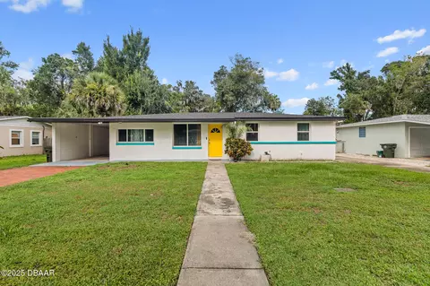 617 S Seneca Blvd, Daytona Beach, FL 32114