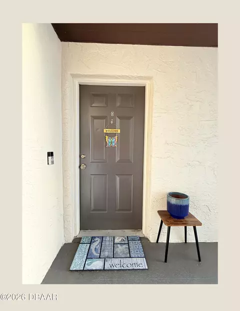 406 Banana Cay Dr, South Daytona, FL 32119