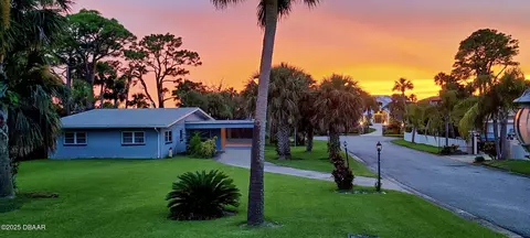 1619 N Halifax Ave, Daytona Beach, FL 32118