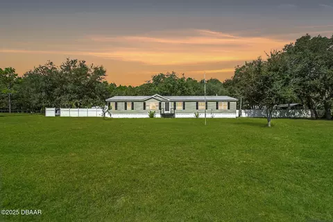 125 Daren Dr, Palatka, FL 32177