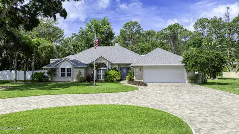 9 Crescent Lake Way, Ormond Beach, FL 32174