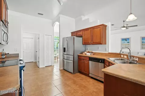 82 Chrysanthemum Dr, Ormond Beach, FL 32174 photo 13