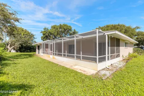 Exterior - 17 Saint Johns Pl, Ormond Beach, FL 32176 photo 6 of 8