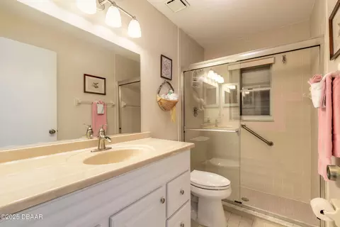 Bath - 17 Saint Johns Pl, Ormond Beach, FL 32176 photo 3 of 3