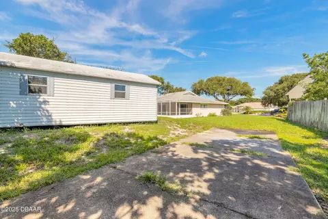 Exterior - 17 Saint Johns Pl, Ormond Beach, FL 32176 photo 8 of 8