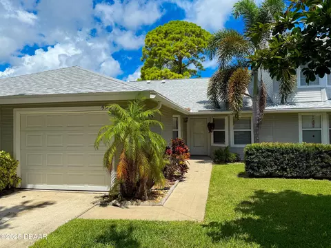 951 S Lakewood Ter #D, Port Orange, FL 32127